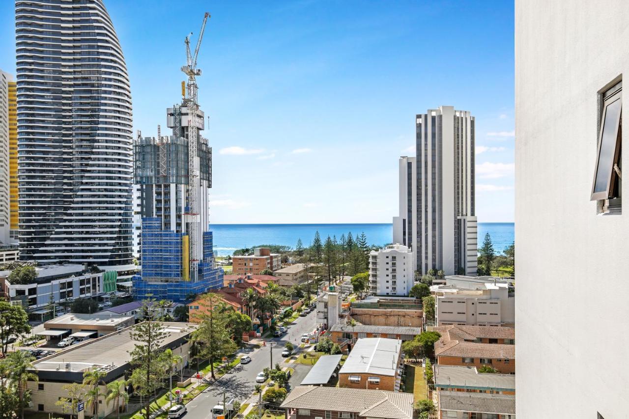 The Eureka Gold Coast Residence On Broadbeach ภายนอก รูปภาพ