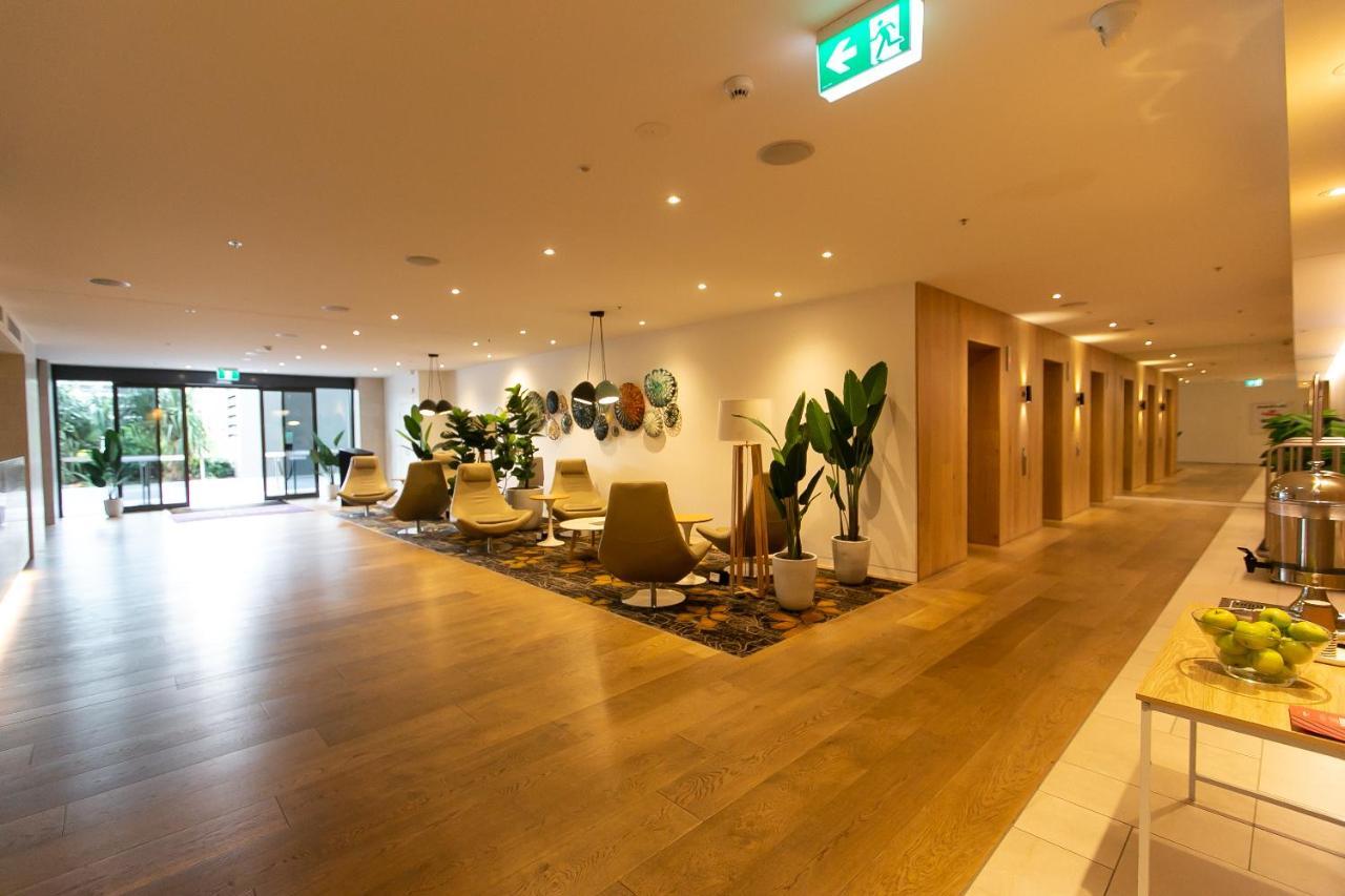 The Eureka Gold Coast Residence On Broadbeach ภายนอก รูปภาพ