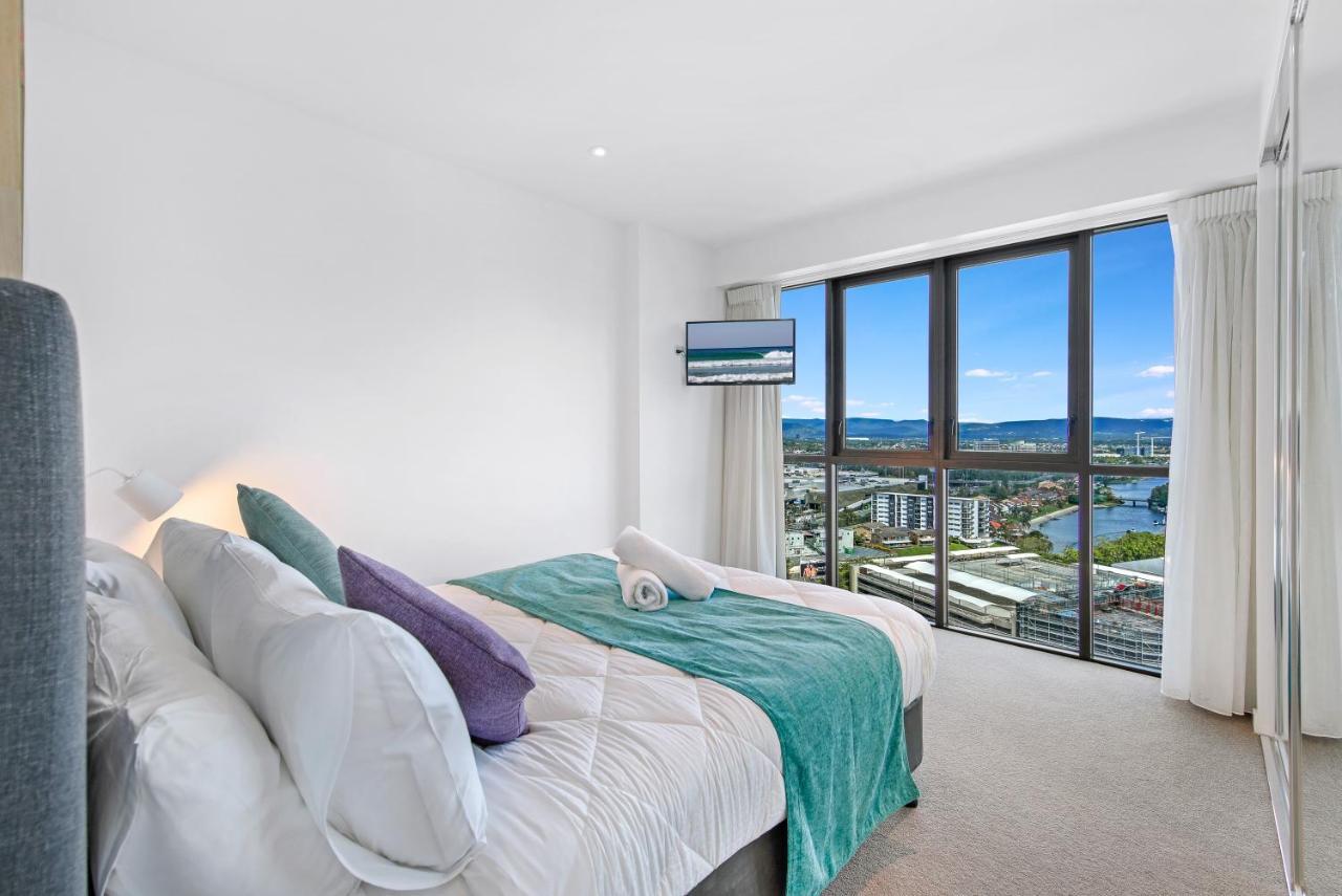 The Eureka Gold Coast Residence On Broadbeach ภายนอก รูปภาพ