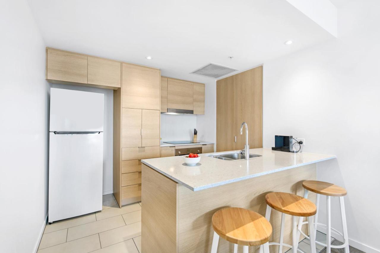 The Eureka Gold Coast Residence On Broadbeach ภายนอก รูปภาพ