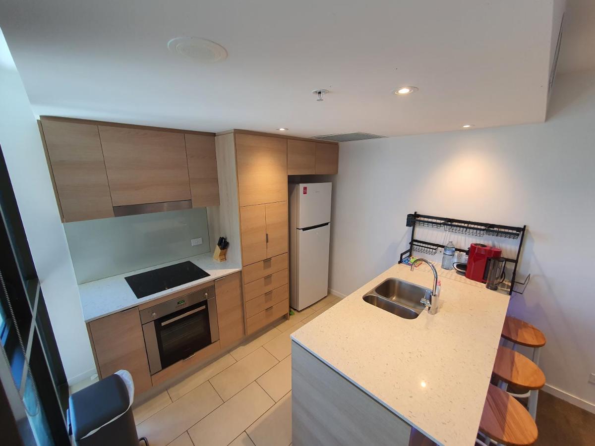 The Eureka Gold Coast Residence On Broadbeach ภายนอก รูปภาพ